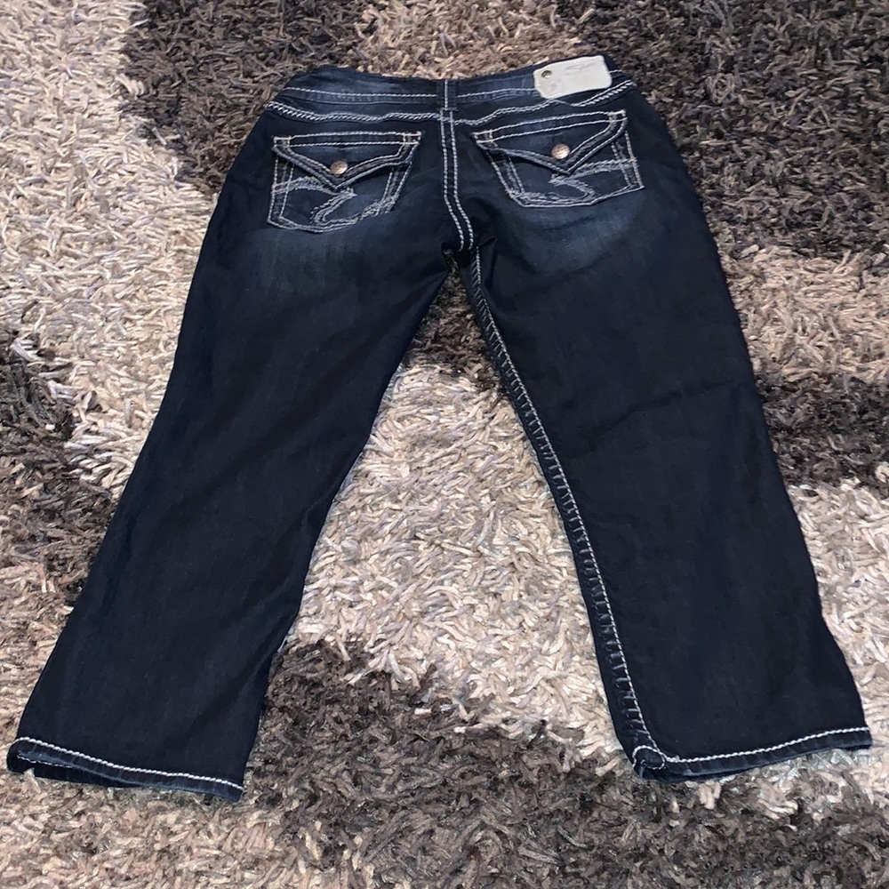 Silver Suki Flap Capri W28 inseam 22 good cond